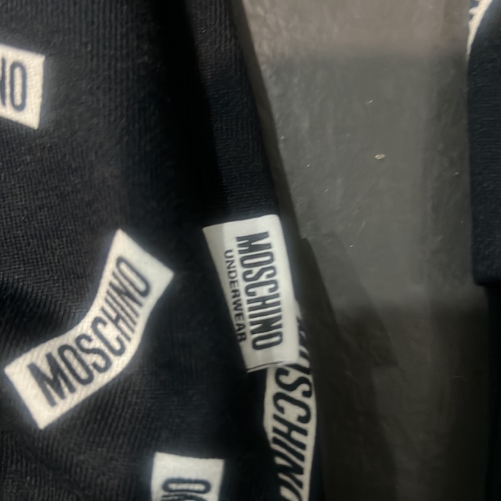 Moschino - Picture 6 of 9